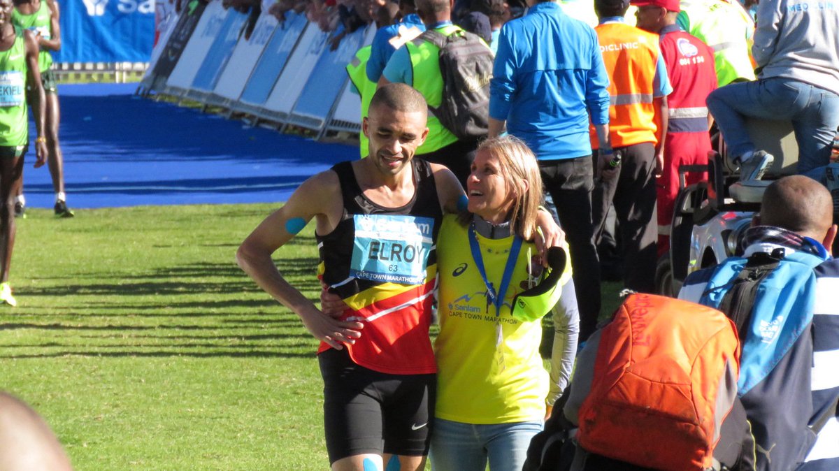 TheOtheMichaelJ's tweet photo. @elanameyer Congrats on an outstanding event Elana. You were a shining light as brand ambassador! #ctmarathon2017 #sanlamcapetownmarathon https://t.co/FtPInSAe2x