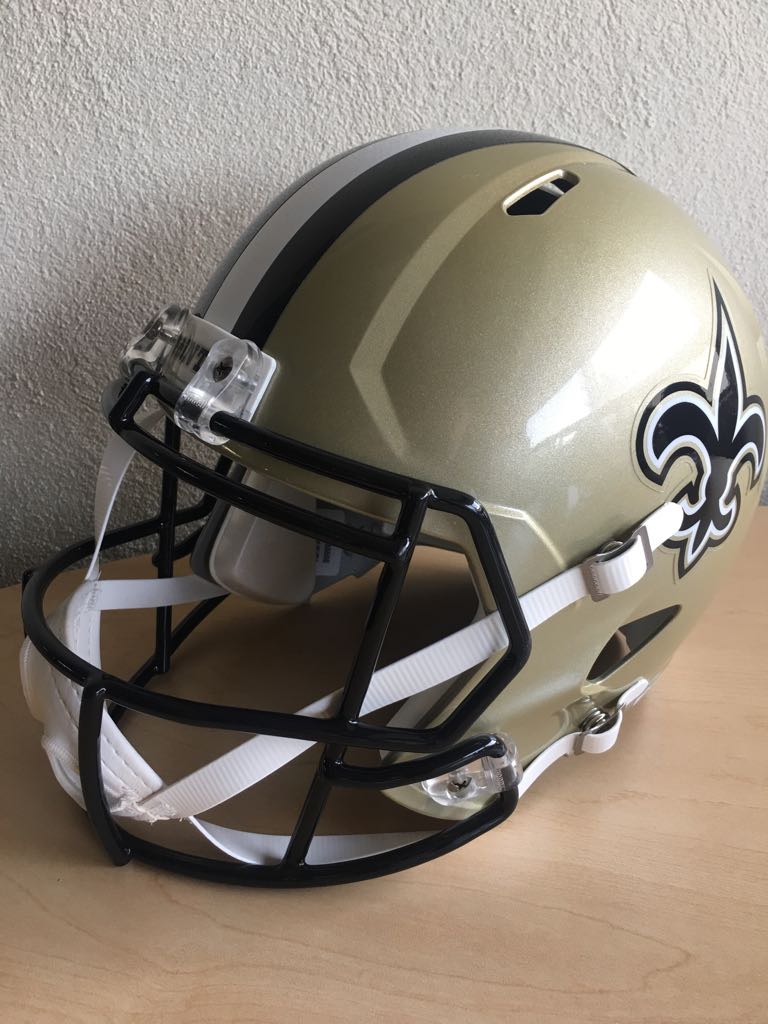 TUDNMEX's tweet photo. ¿Quieres llevarte un casco de los #GoSaints? Ingresa en este momento a https://t.co/6vR4jT3VAz, sigue las instrucciones y sé el afortunado https://t.co/Jo13ct9ejC