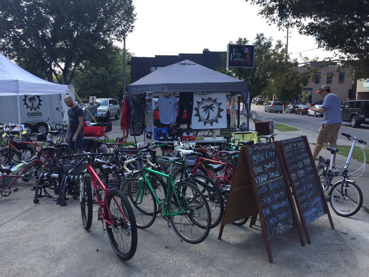 Music City Bike Swap &amp; Yard Sale happening now until 6pm in front of @halcyonbike ! Awesome stuff for cheap!