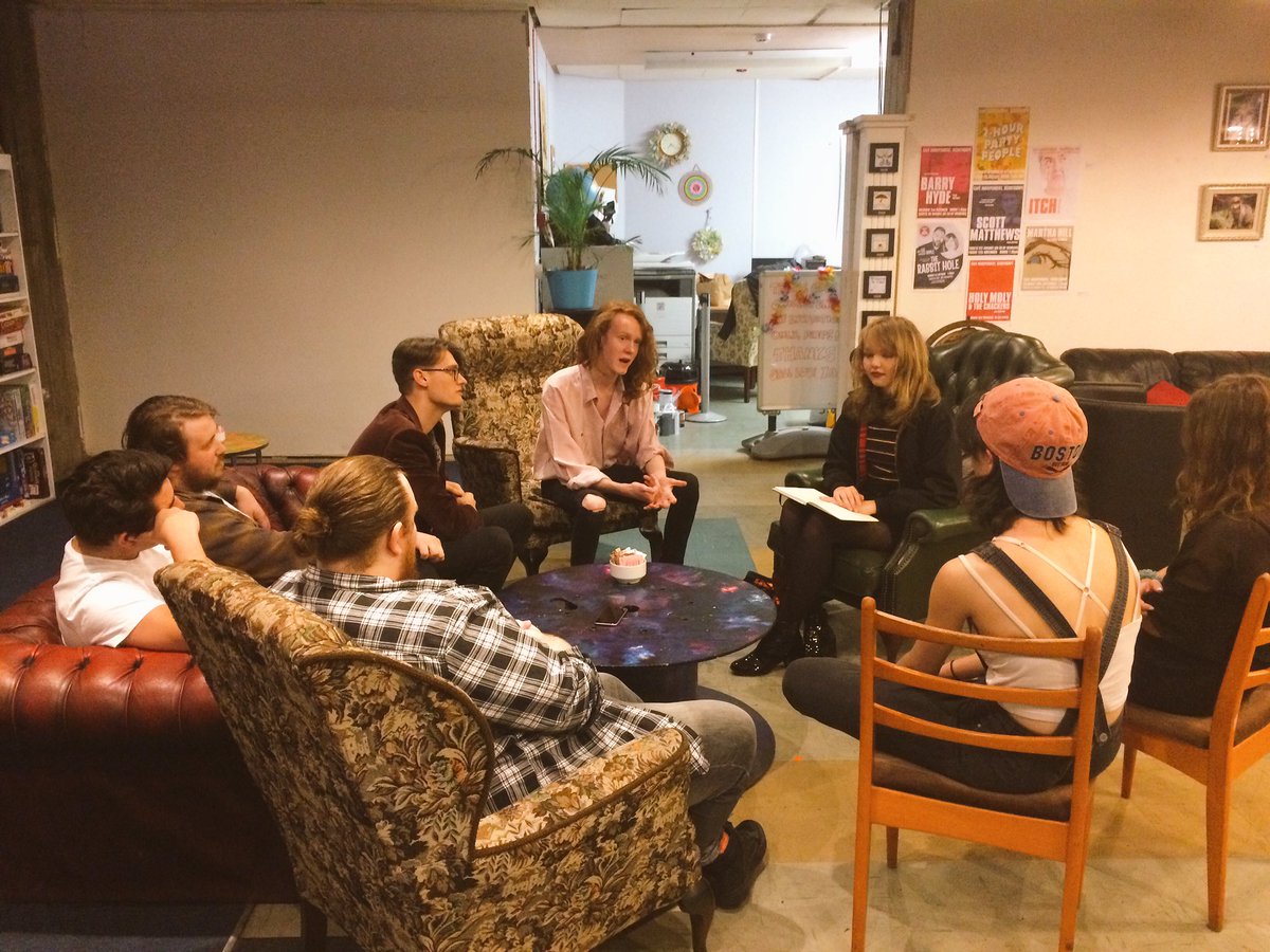 herselfportrait's tweet photo. Oh look, here's me interviewing @FinnoBand and @modellifemusic. How cool. https://t.co/gO5UWzyNHb