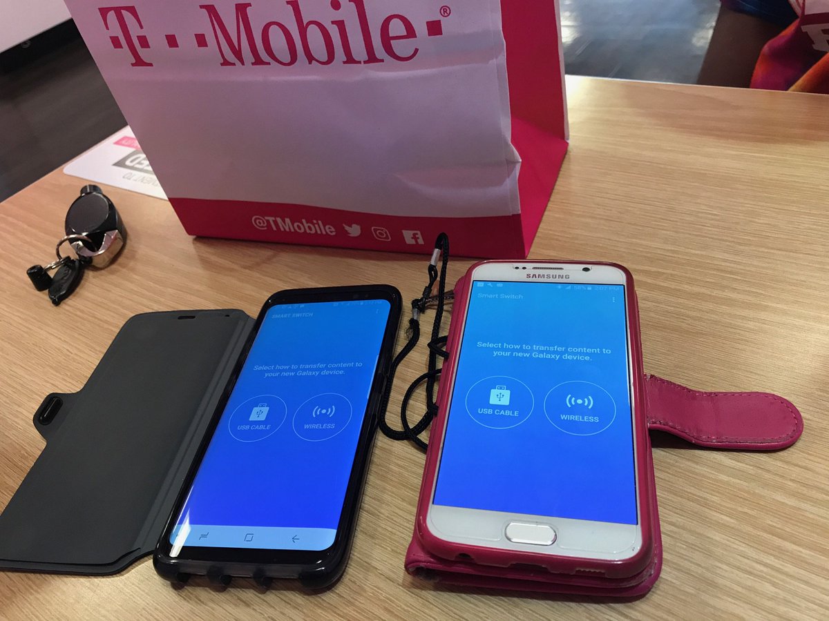 JoshsamsungTMO's tweet image. @SamsungMobileUS @YourSamsungGuy @Amanda_Lace @DaDon502 Selling my favorite phone and transferring information easily #samsungsmartswitch