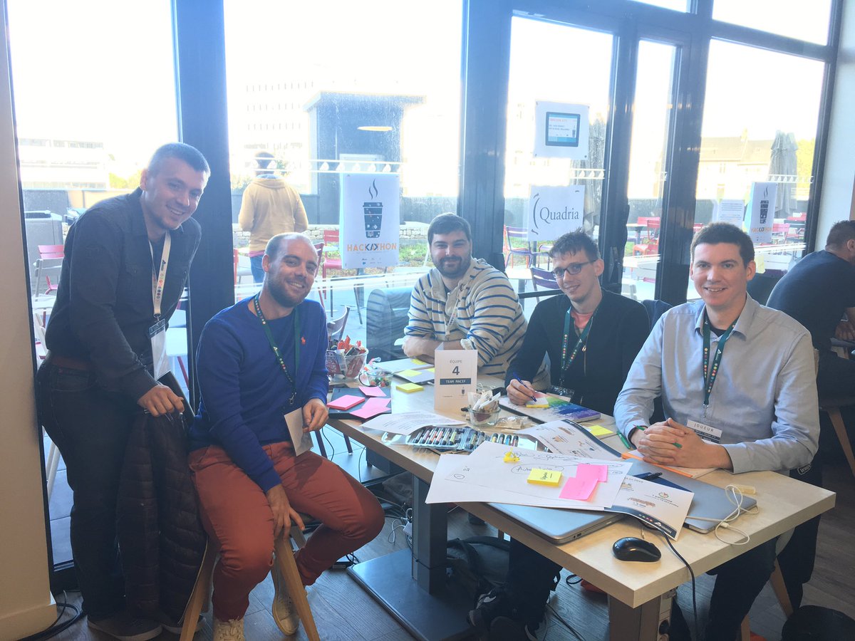 ThomasDoussin's tweet photo. Super 24h avec 4 collègues. Fiers d'avoir fini troisième. Organisation au top. Merci  #hackathonIMA https://t.co/TbykLJs3o0