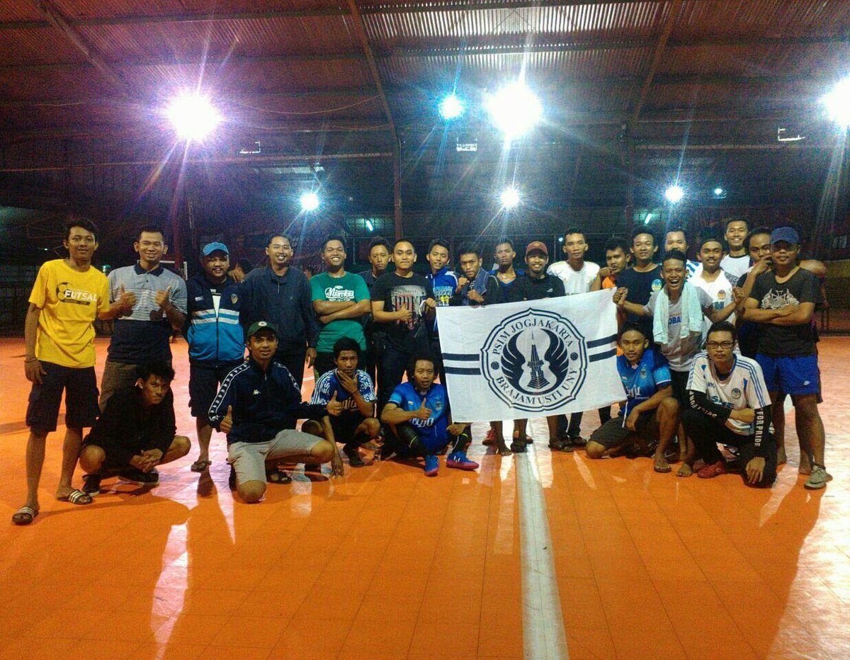 ⚽💦#futsal #guyubrukun #brajamustiuny