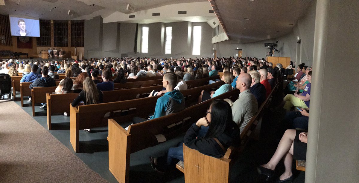 WallaUniversity's tweet photo. Welcome, welcome, WELCOME! We are so happy to see the University Church filled with new students and their families. #JumpStart2017 https://t.co/rd0UTp987v