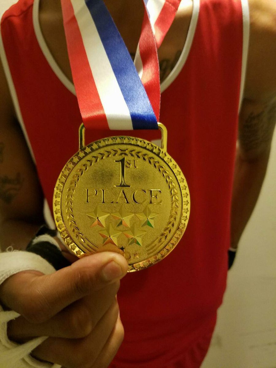 414doeshay's tweet image. I won the Wisconsin State boxing tournament🥊😎🙌