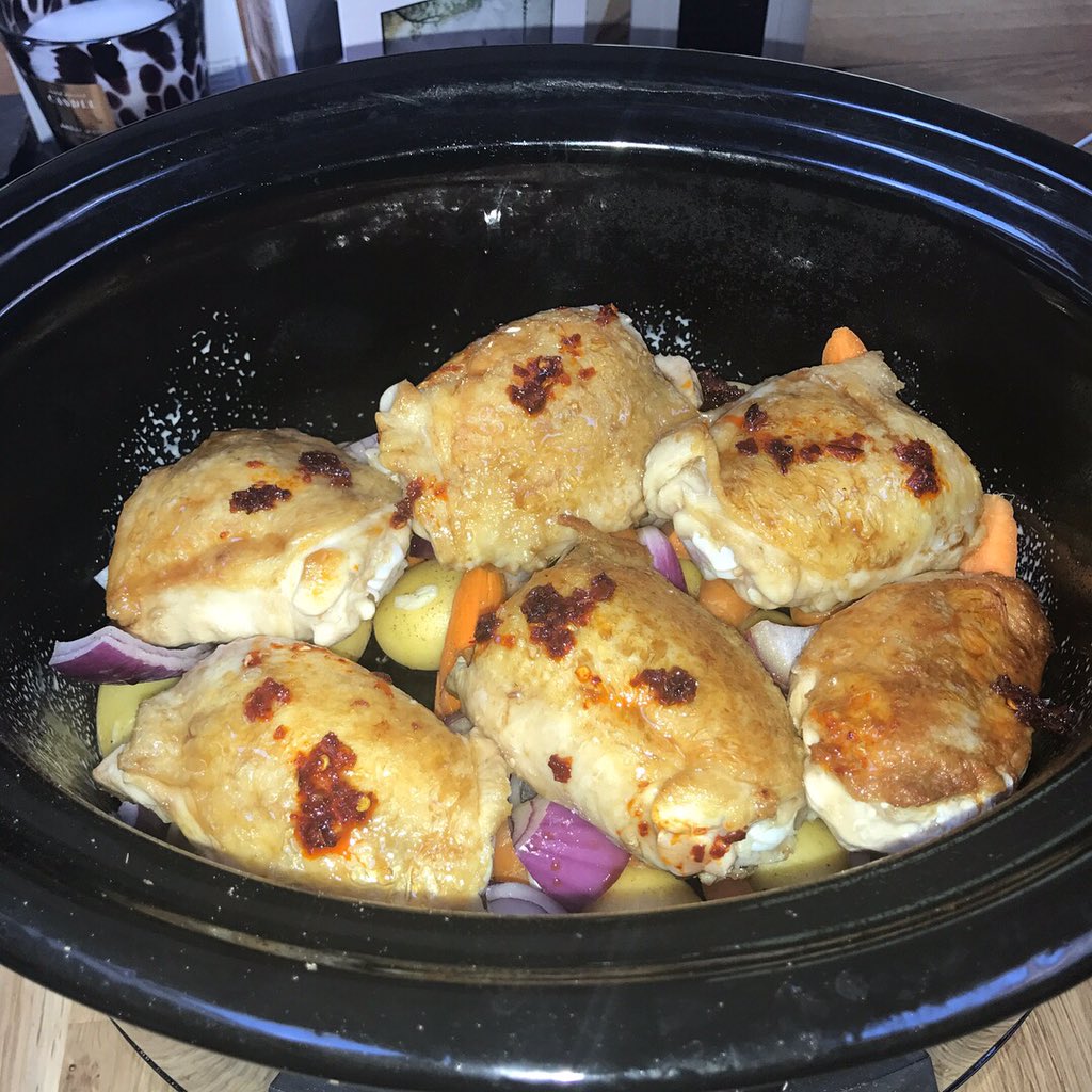 quirkichilli's tweet photo. Balsamic &amp; Honey Chicken Thighs with #quirkichilli 🍗🌶👌🏼 https://t.co/AstzFxNrWq