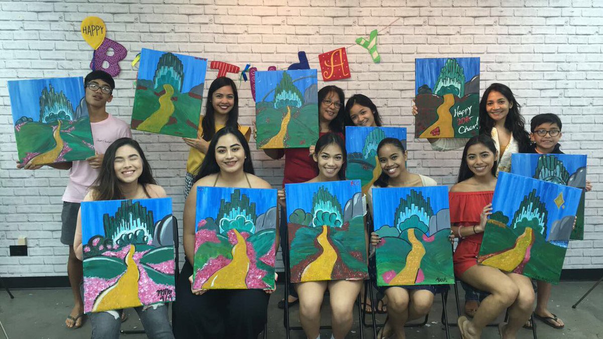 PinkElephantGU's tweet photo. We're off to see the wizard.... Awesome #WizardOfOz themed birthday for Francesca. #ThePinkElephant #SipAndPaint 🎨🍷 https://t.co/s6fk8MW9Aj