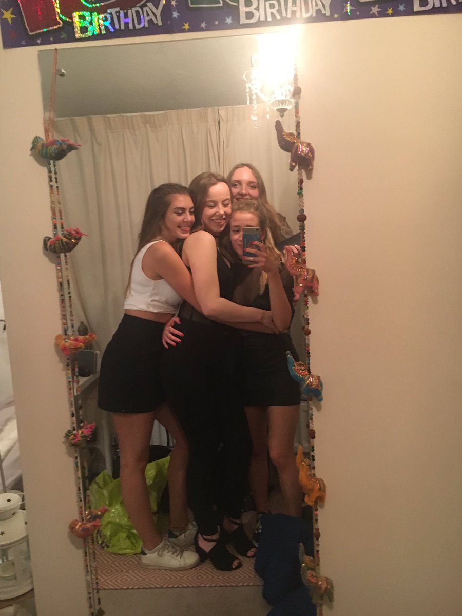 _maddypowley's tweet photo. HAPPY BDAY TO MY BESTEST XX MISS YOU ALREADY X @alice_rees https://t.co/g6xHct4LYD