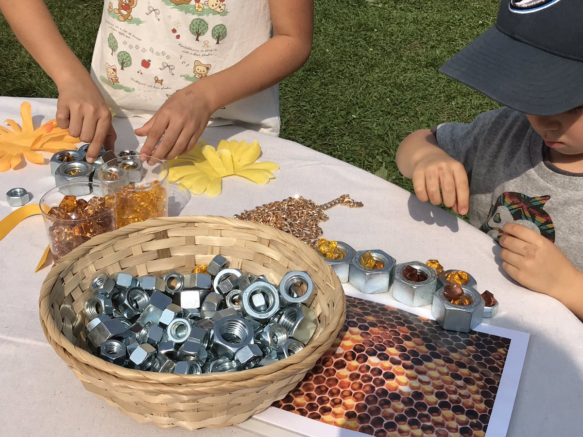 ThinkinEd's tweet photo. Some lucky kids got their hands on the newest #thinkinmaterials from our #RawBar - Polished Chain Links - get them while supplies last! https://t.co/6ZkYS0lTkt