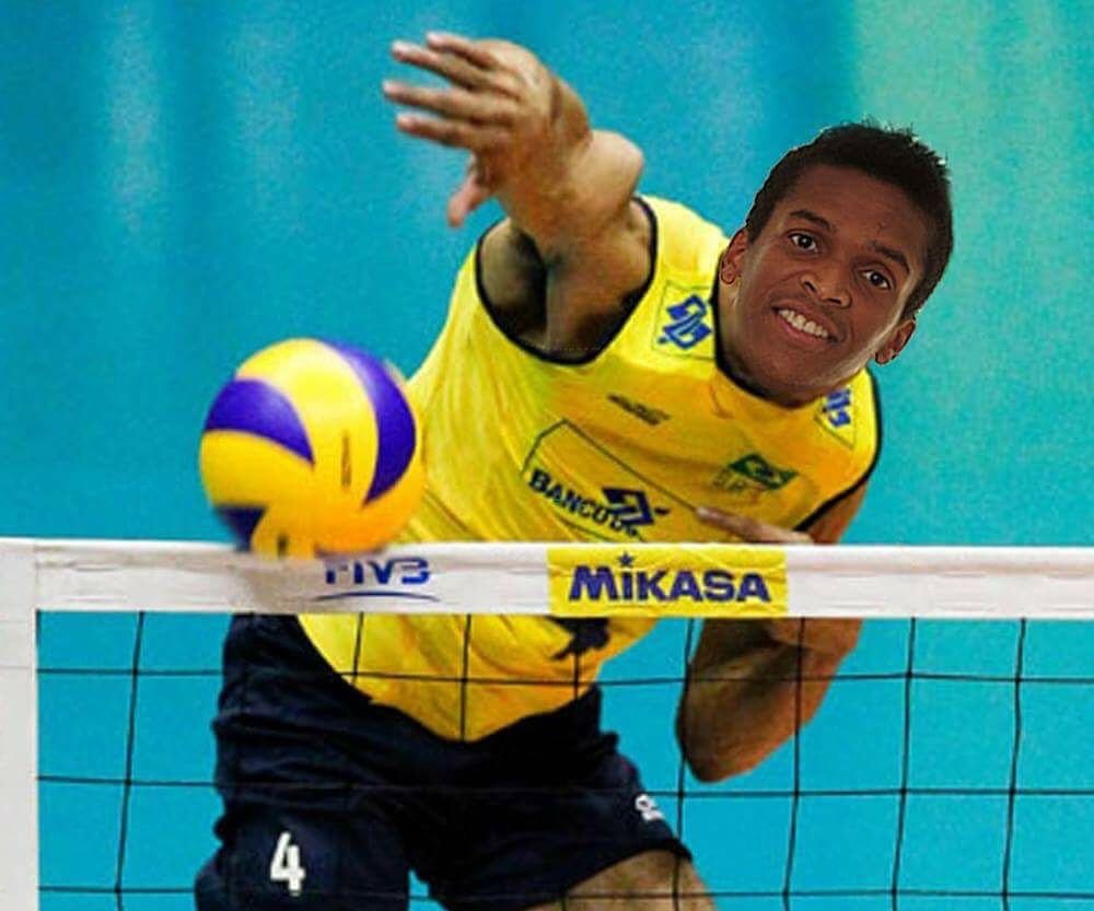 Oledobrasil's tweet photo. Após gol polêmico, Jô é convocado: "Vai ajudar muito nossa Seleção no Mundial de Vôlei" https://t.co/IubArbBn95