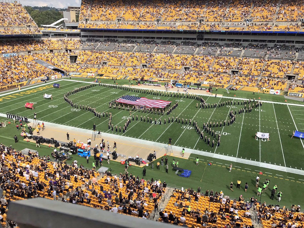 PittBand's tweet image. We had a great time performing at the Pittsburgh @steelers game today! We love our city, and we were definitely cheering for @JamesConner_!