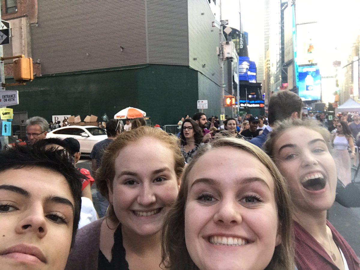 stabtakesnyc's tweet photo. Our first adventure! https://t.co/DLm7RWs3kx