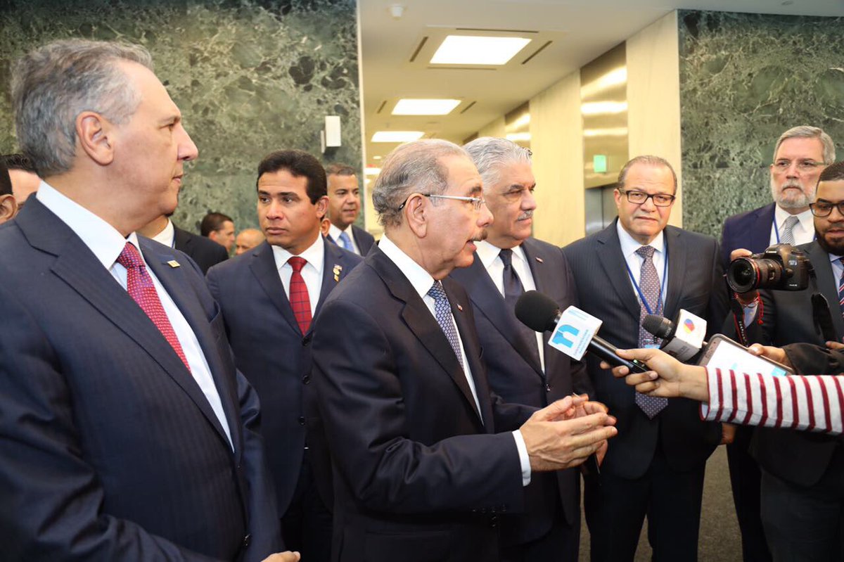 Huracán María: Presidente <a href="/DaniloMedina/">Danilo Medina</a> llama a la población a seguir orientaciones de organismos de socorro. #DaniloEnONU