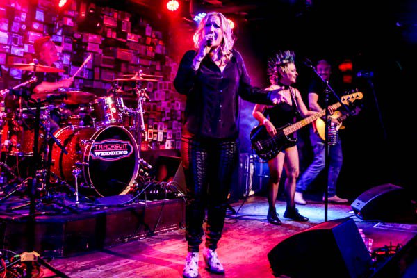 TracksuitW's tweet image. Tracksuit Wedding – Mile High Feedback sumo.ly/FX3W