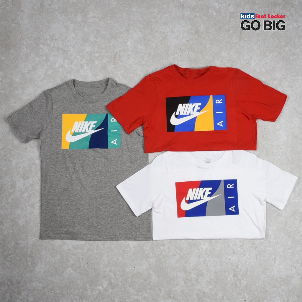 tee shirt nike foot locker