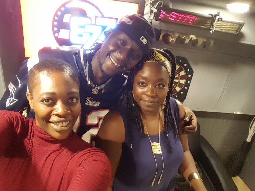 B87FM's tweet photo. 📣#HappeningNow: #AfroPulse🆕🌍🎼🌎 7-9p w/ #QueenAfrik @QueenAfrik2u #Noci @NkNoci &amp; #DJRasAntoh @jingjang8746✨Very Be… https://t.co/T6AgkZd5Ax https://t.co/K2LcAjWtXU