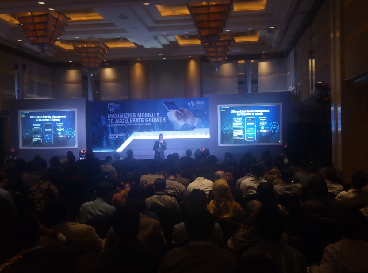 zhgargar's tweet photo. @HeliosID #HINMobility2017 #HIN2017 #HINPhotoContest it's digital transformation time https://t.co/vWqmvarPM9