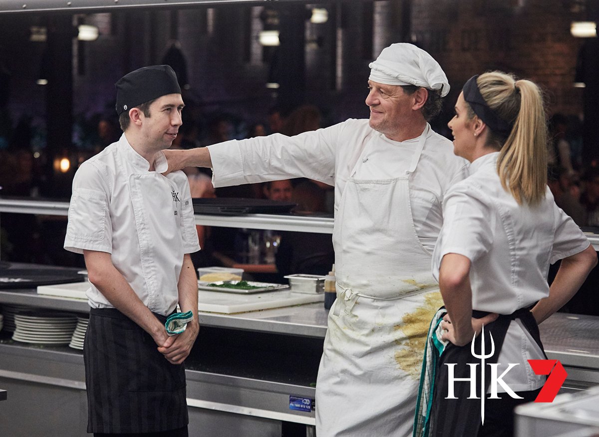 Name a more heartwarming duo...we'll wait 😋📸 #HellsKitchenOn7