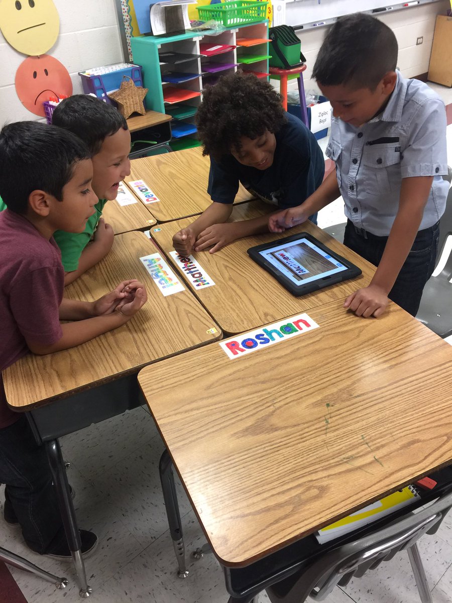 MrsiHurt's tweet photo. Exploring Seesaw! @NISDMcDermott @Seesaw #spectacularsecondgrade https://t.co/CBwuKDNkcn