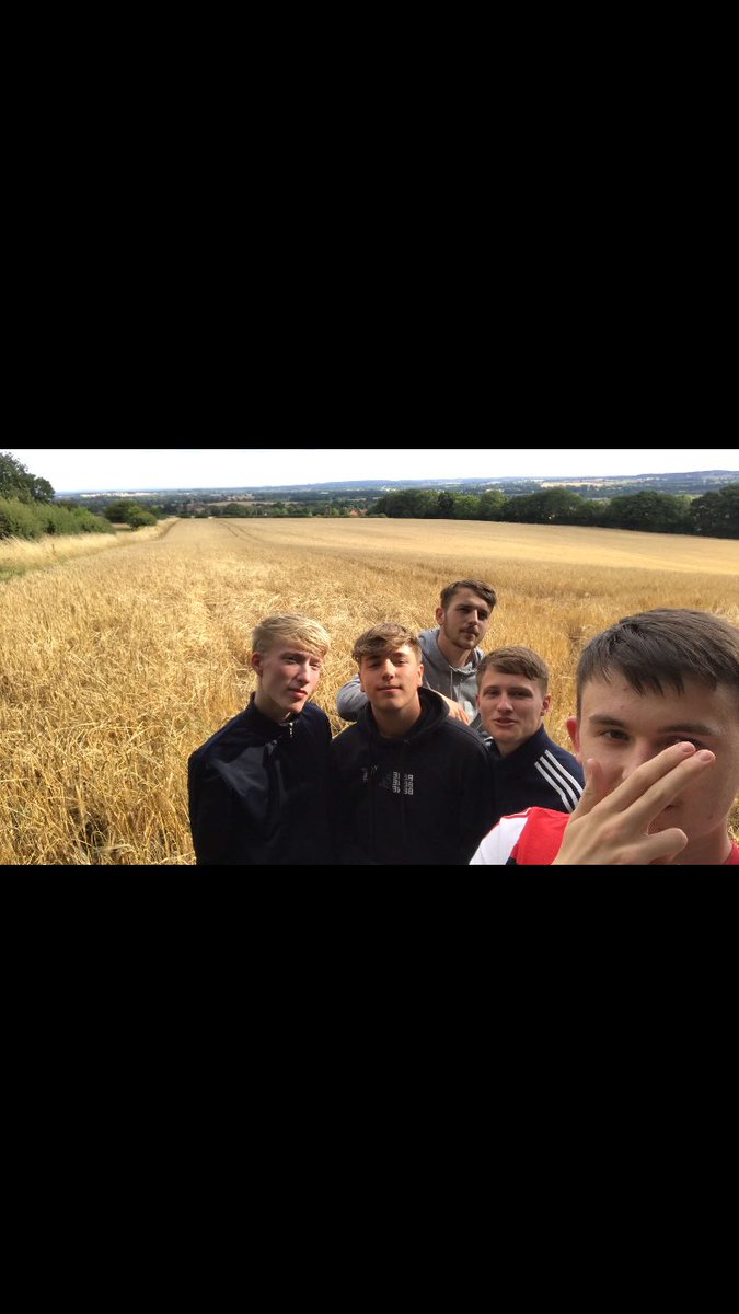 ACartwright_88's tweet photo. Happy birthday brother ❤️ @tobywinterr https://t.co/qE6VM9D1L0