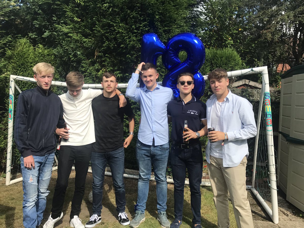 ACartwright_88's tweet photo. Happy birthday brother ❤️ @tobywinterr https://t.co/qE6VM9D1L0