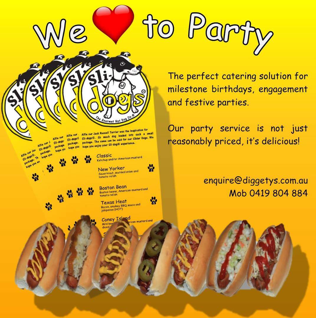 DiggetyDogs's tweet image. Promise we'll behave.