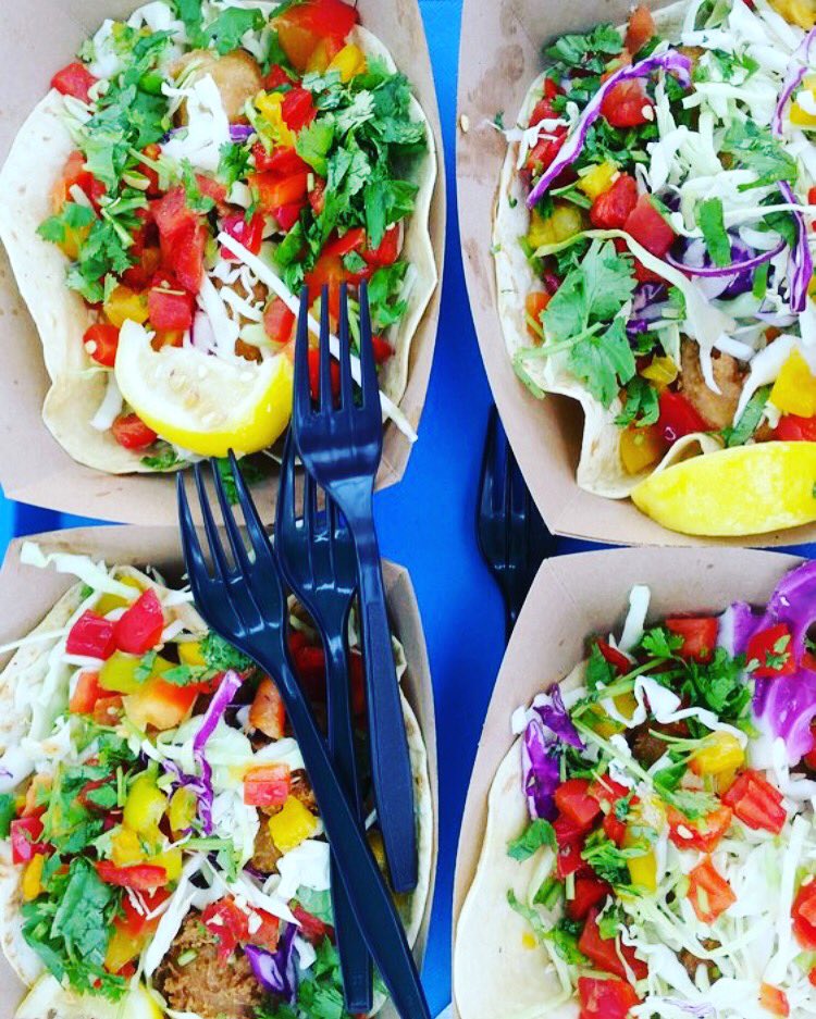 SpencerMakenzie's tweet photo. Tacos and Rainbows 🌮🌈 🌮🌈
#SpencerMakenzies #Ventura #VisitVentura #TacoTuesdays #WorldFamousFishTacos https://t.co/RmVPXBLKBw