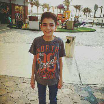 Menna__Muhammad's tweet photo. Abdelrhman Adel is LIVE at Loops Live. Get into the Loop NOW. https://t.co/wUYgRPGL25 #Hunger_Game https://t.co/VuX7hUMyHf