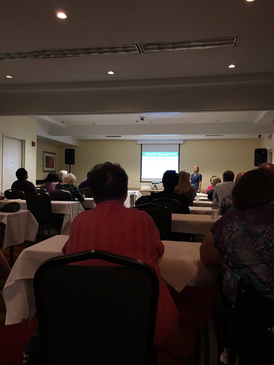 TrueHealthCFM's tweet photo. Full house at HYD tonight! #helpyourdiabetes #type2diabetes check out our website for more info! https://t.co/2YNB0DvzXo #HereToStay #change https://t.co/bvKGh64dVr