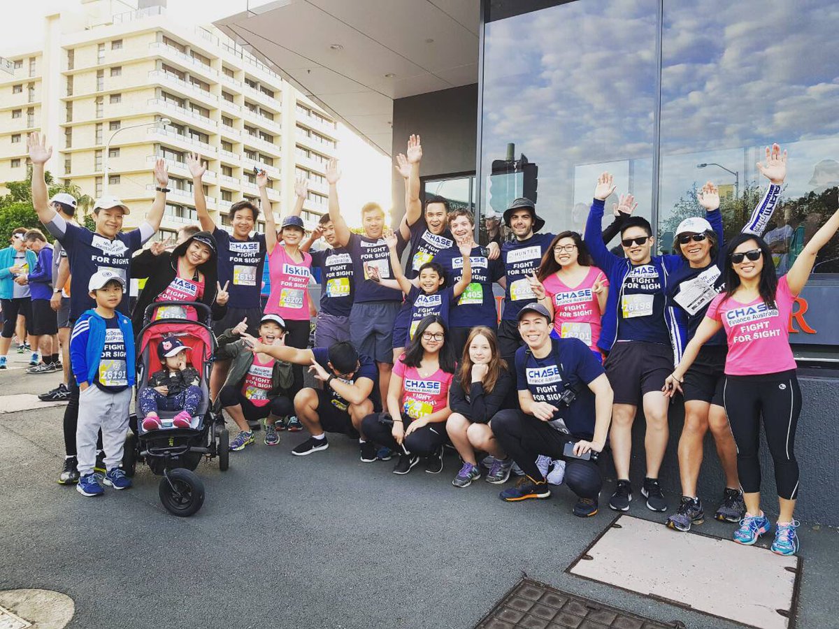 chasefinanceaus's tweet photo. Is wayback Wednesday a thing? Last weekend our team ran 🏃 10km raising $4k+ for @bridge2brisbane for @FredHollows. That's 160+ 👁 restored! https://t.co/3AIJk8RtsE