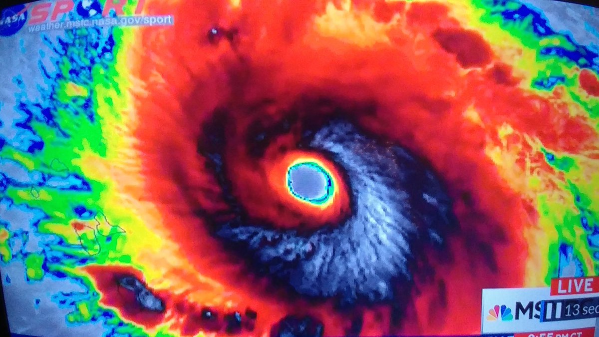 PrincessBravato's tweet photo. Hurricane Irma is now the strongest hurricane ever in the Atlantic
185 mph
THIS IS A MONSTER
#IrmaHurricane 
#Irma2017 
405 miles wide https://t.co/OP3VJ2ia1C