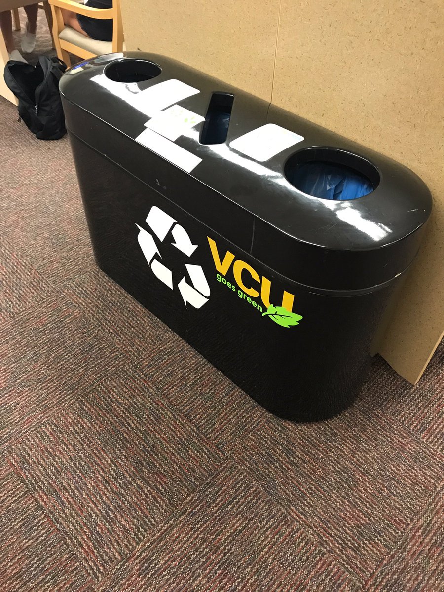 FibrexGroup's tweet image. One of Fibrex's Mobius units in the library at VCU  ♻️#RamFam #GoRams #VCU
