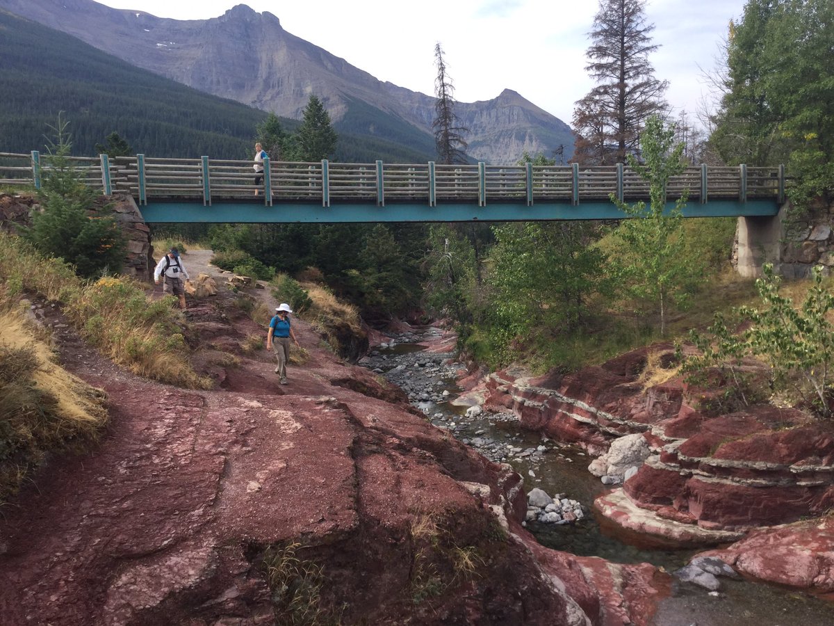 ReadeCM's tweet image. #withAeroplan. A trip to Waterton to see Red Rock Canyon.
