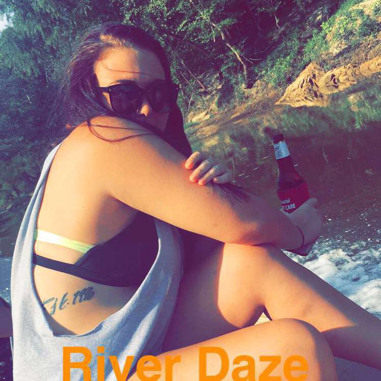 paigebunch's tweet photo. #NewProfilePic https://t.co/YHyrGBwFdr