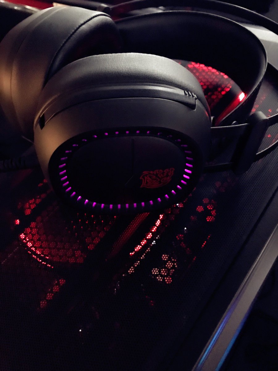 ThermaltakeInc's tweet photo. #TteSPORTS #SHOCKPRORGB #gamingheadset
- Pro sound for Pro gaming.
Find out more - https://t.co/AB64d3mMk8 https://t.co/re5uhbHeb5