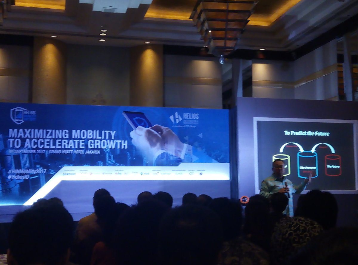 zhgargar's tweet photo. #HINPhotoContest #HIN2017 #HINMobility2017 @HeliosID cara bisnis sudah berubah kata Pak Rhenald Kasali https://t.co/vtJNC65bAv