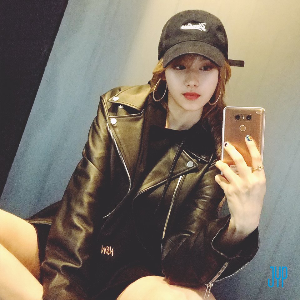 Twice Twice X Mlb Twice 트와이스 Mlb Twice Twice X Mlb Twice 트와이스 Mlb