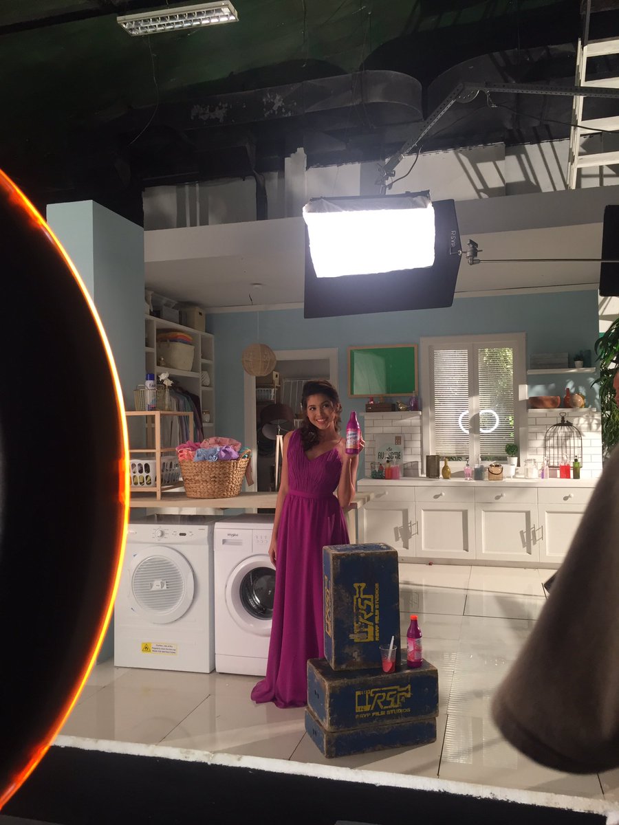 StylizedStudio's tweet image. BTS with Maine for Zonrox Color Safe's latest TVC 💜✨💜Styled by @joybrnrdo #StyLIZed #StyLIZedStudio