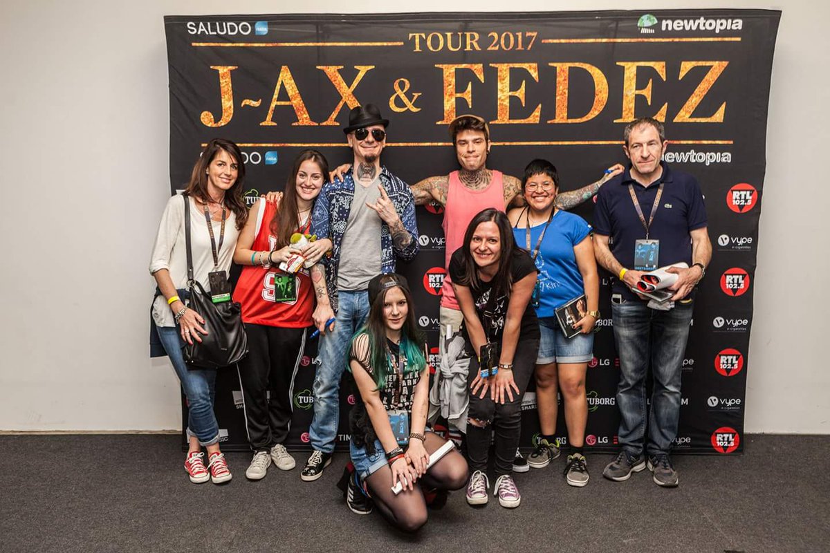camillacelotto's tweet photo. È stato veramente fantastico, incredibile.
Non pensavo di dirlo ma mi mancherà il #CCRtour
Grazie ragazzi @jaxofficial @Fedez https://t.co/JHzwoeuZIC