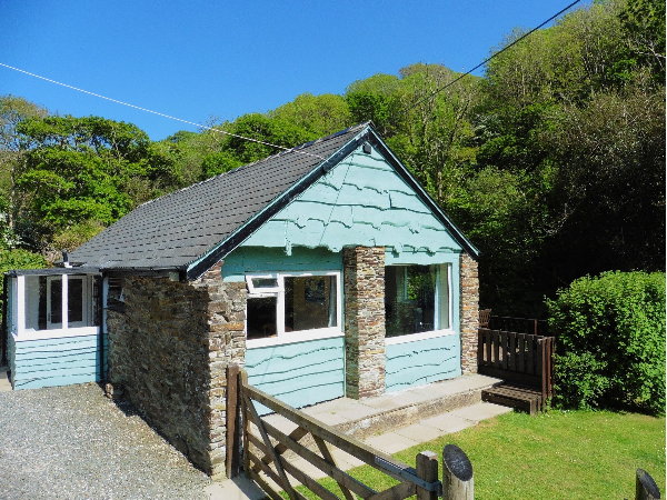AllCornwall's tweet image. New member: Mineshop Holiday Cottages, Bude, North Cornwall. Peace awaits you in this tranquil location. allcornwall.com/allcornwall/mi…
