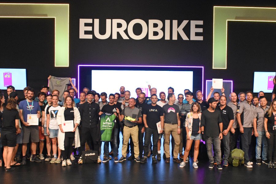 Éstos han sido los productos ganadores del Eurobike Award 2017:

➡️ topbici.es/eurobike-award…

<a href="/EUROBIKE_SHOW/">EUROBIKE</a> #EurobikeShow #Cycling