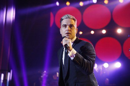 Robbie Williams has fans worried after cancelling shows due to mystery illness unrealitytv.co.uk/showbiz/robbie…