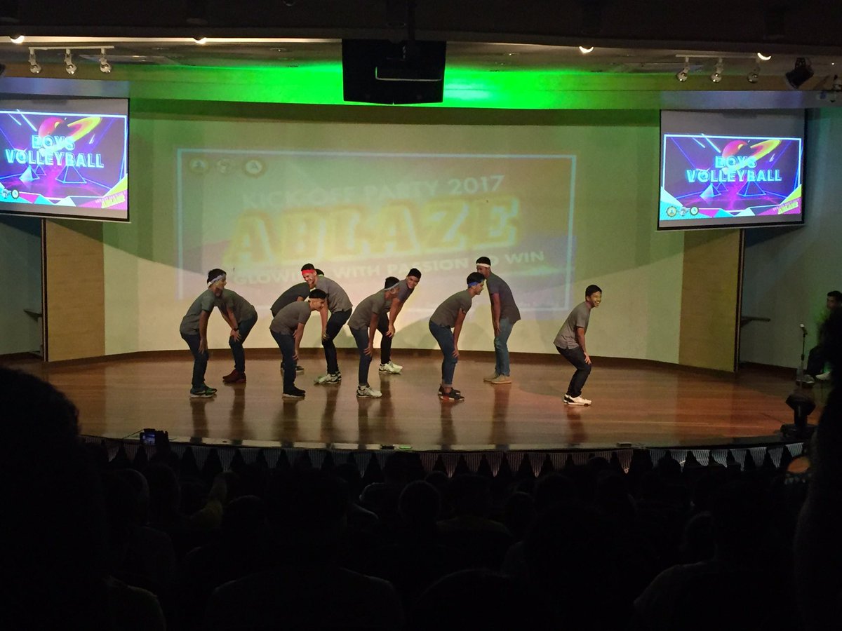 USTJHS_AC's tweet photo. Now Happening: UST-JHS Boys Volleyball Team's Performance #ABLAZE2017 🐯💯 https://t.co/tgWUeeIl3g