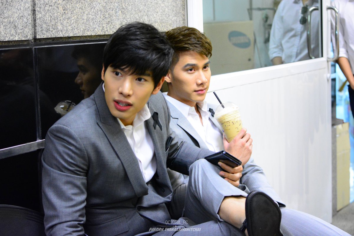 octotul_fc's tweet photo. แฟนก้อจะสวีท กาแฟก้อจะกิน
พี่เค้าเลยสะดวกแบบนี้ 😜💕

@octotul @Maxiiin1 

ปล. เจอกันคืนนี้ 20.00 น. นะจ๊ะทาง LINETV #กรน็อค #อกหักมารักกับผม https://t.co/ybiQ8gLF4N