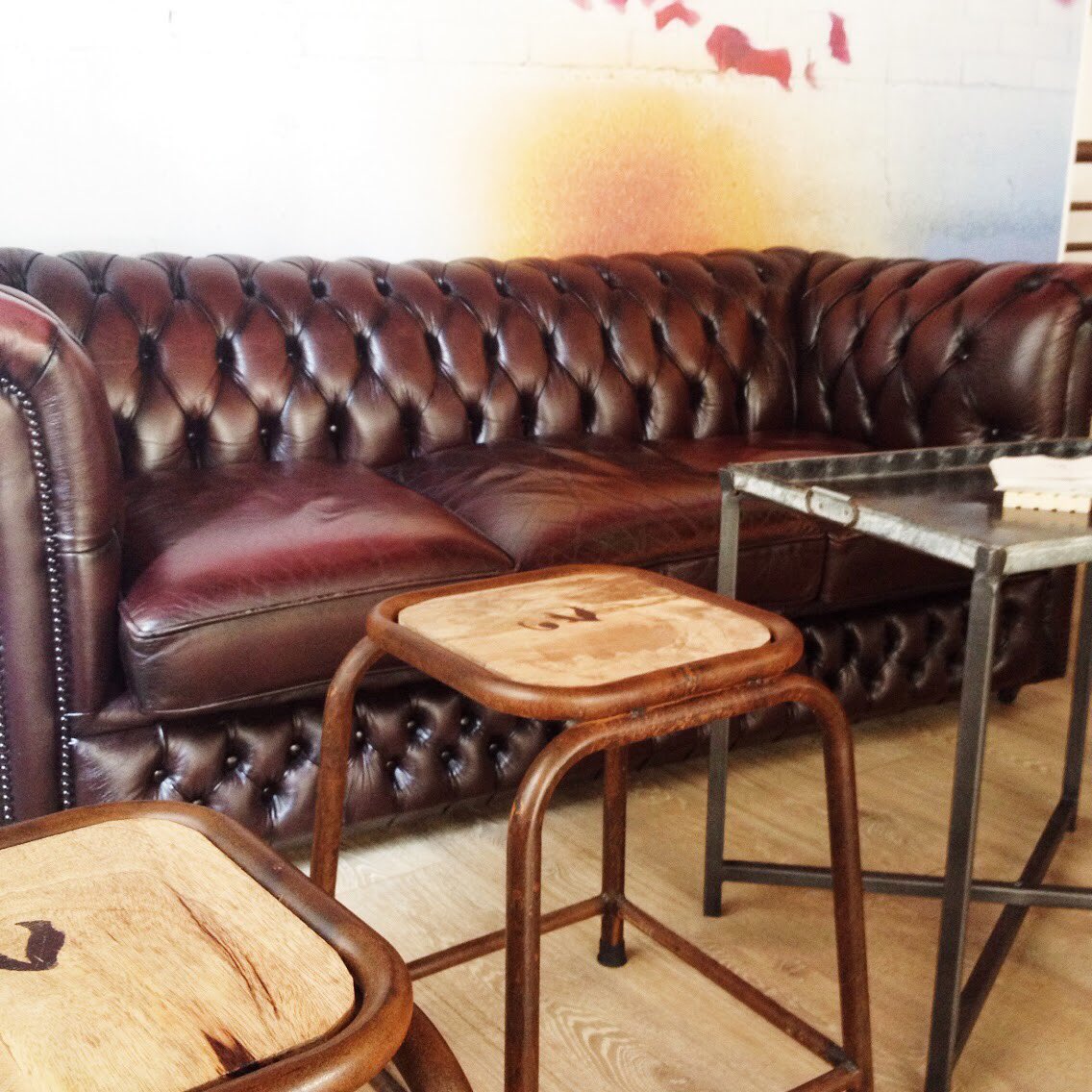 Nos gusta #irdepropio temprano a @laclandestinacafe para desayunar ¡Hoy queremos empezar el día a tope! ☕️🍰 #irdepropioclandestina