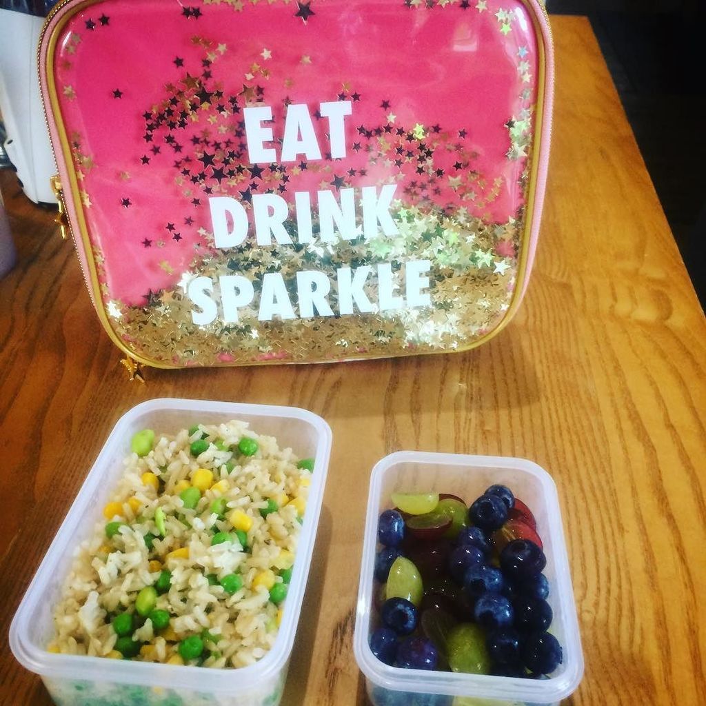 Back to school and back to cooking packed lunches, brown rice with peas, sweetcorn and endamame beans.....and I lo… ift.tt/2gKhmmF