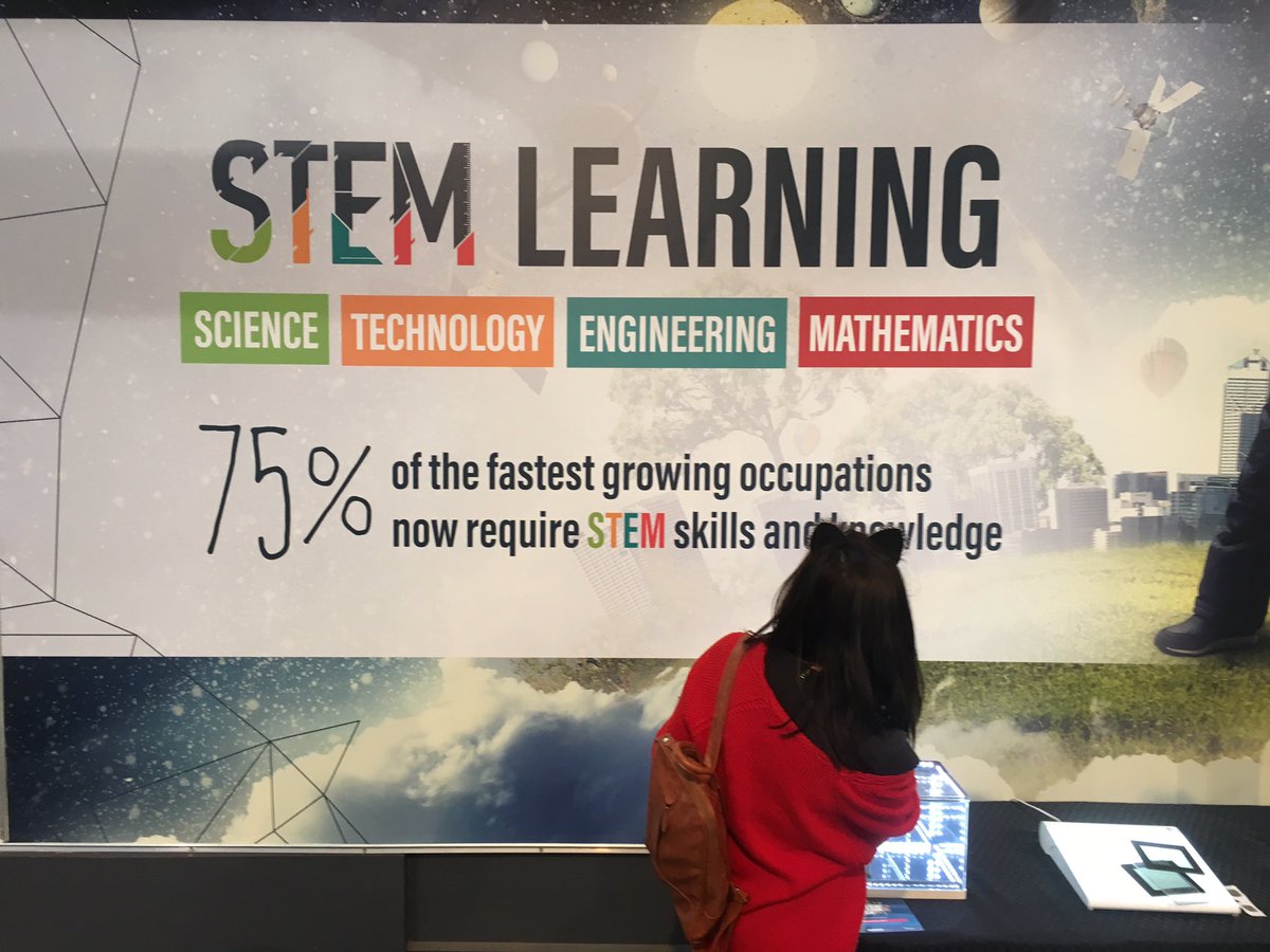 JacintaFong's tweet photo. Here at the Adelaide Show. #STEM all the way! :) https://t.co/je9psP639X