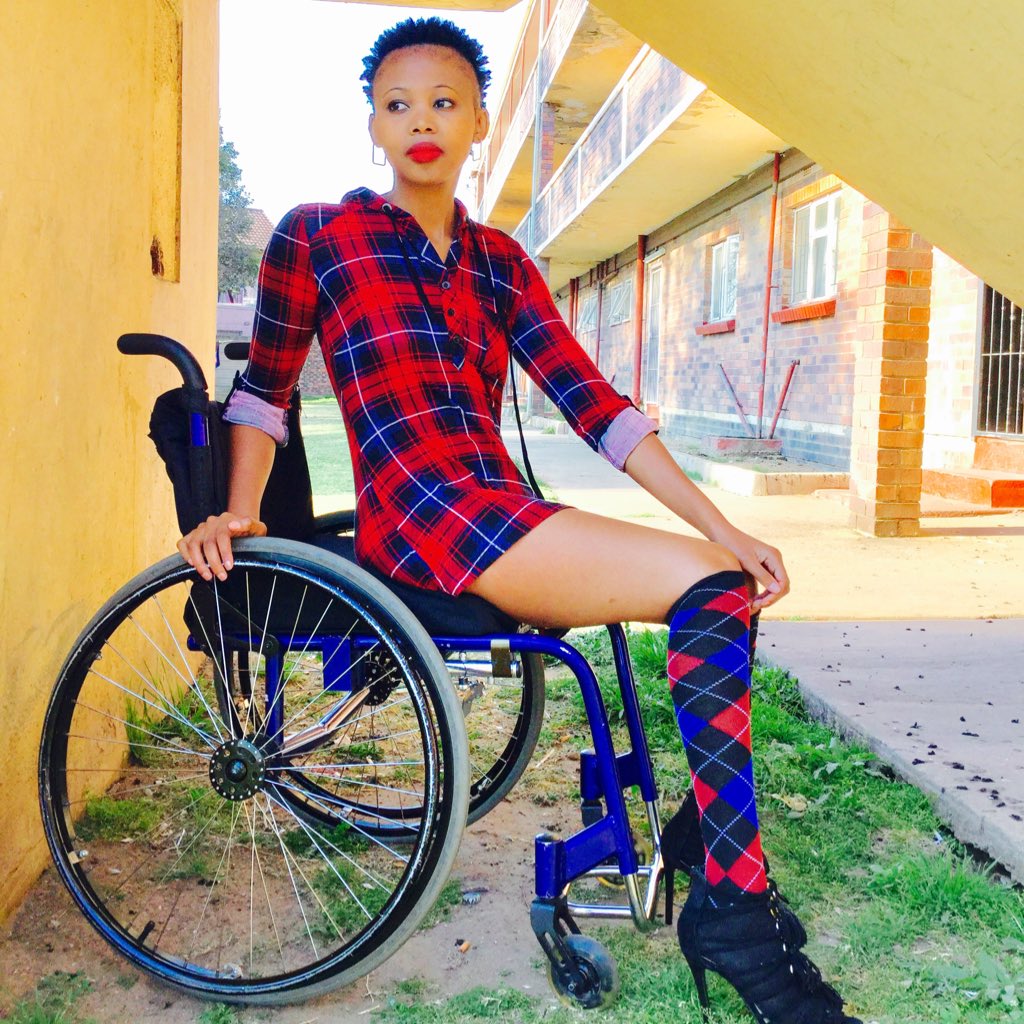 Lebo_Monyatsi tweet picture