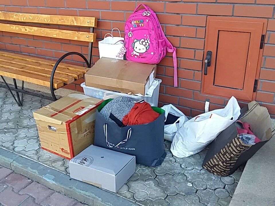 IBSBPRIMARY's tweet photo. Today's donation of school supplies for the children at Sfanta Macrina orphanage. Please keep them coming before Monday 11th https://t.co/cyxejWguzB