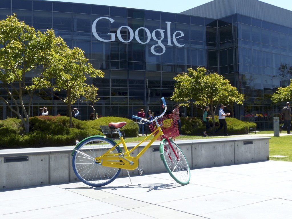 defectors's tweet photo. Google's AdSense tests monetizing sites with fewer ads, better targeting https://t.co/yJpLxoB94H https://t.co/06NR0LJnyj